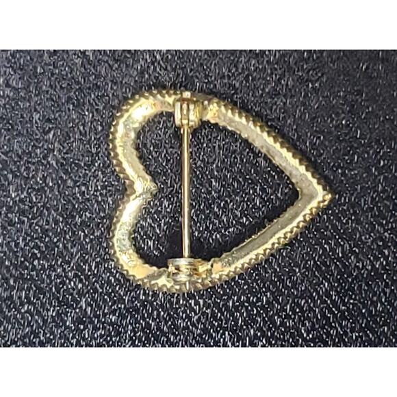 Heart Brooch Gold Tone w. Pearl Beads Inside Pin / Brooch - Picture 3 of 5